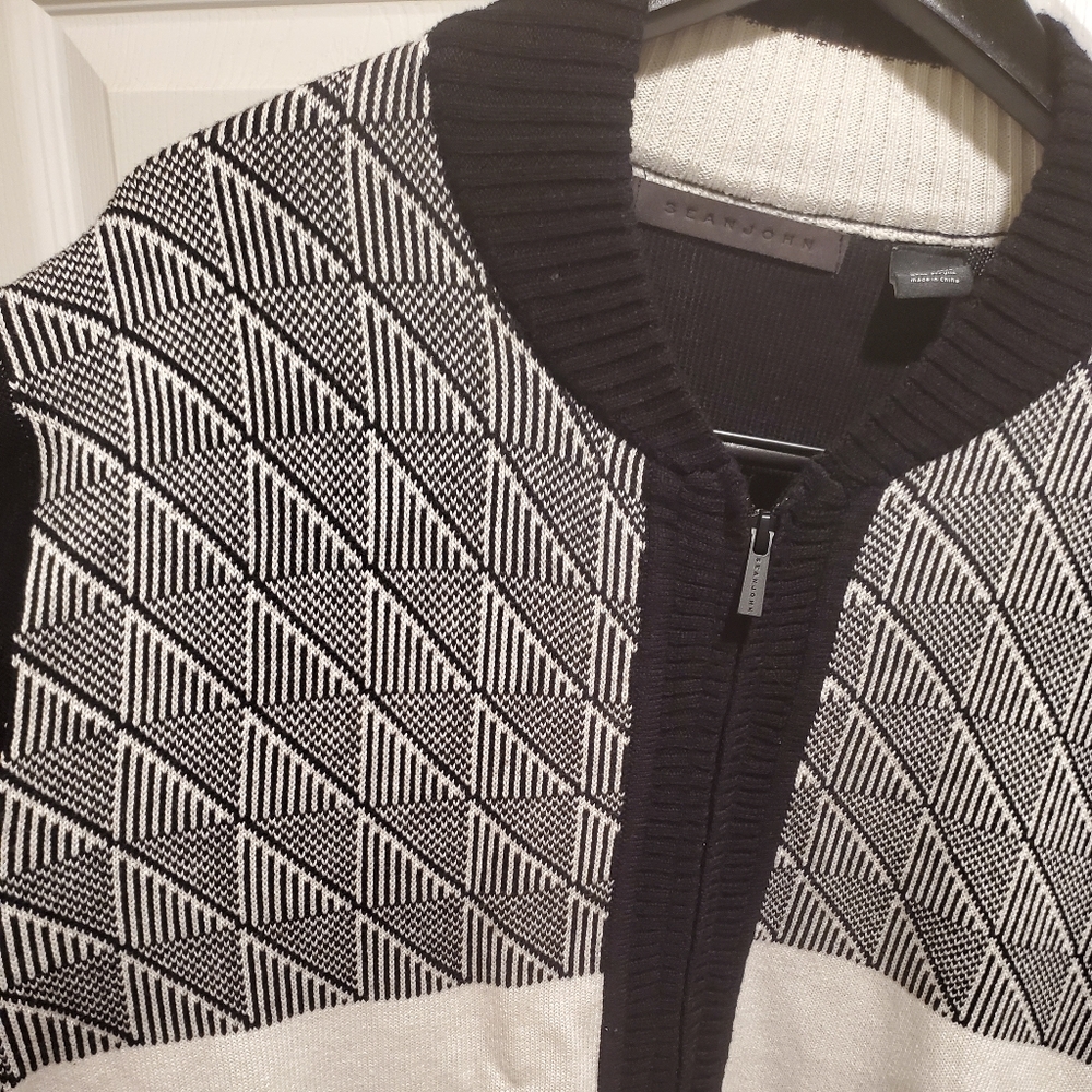 Sean John Sweater - Picture 2 of 3